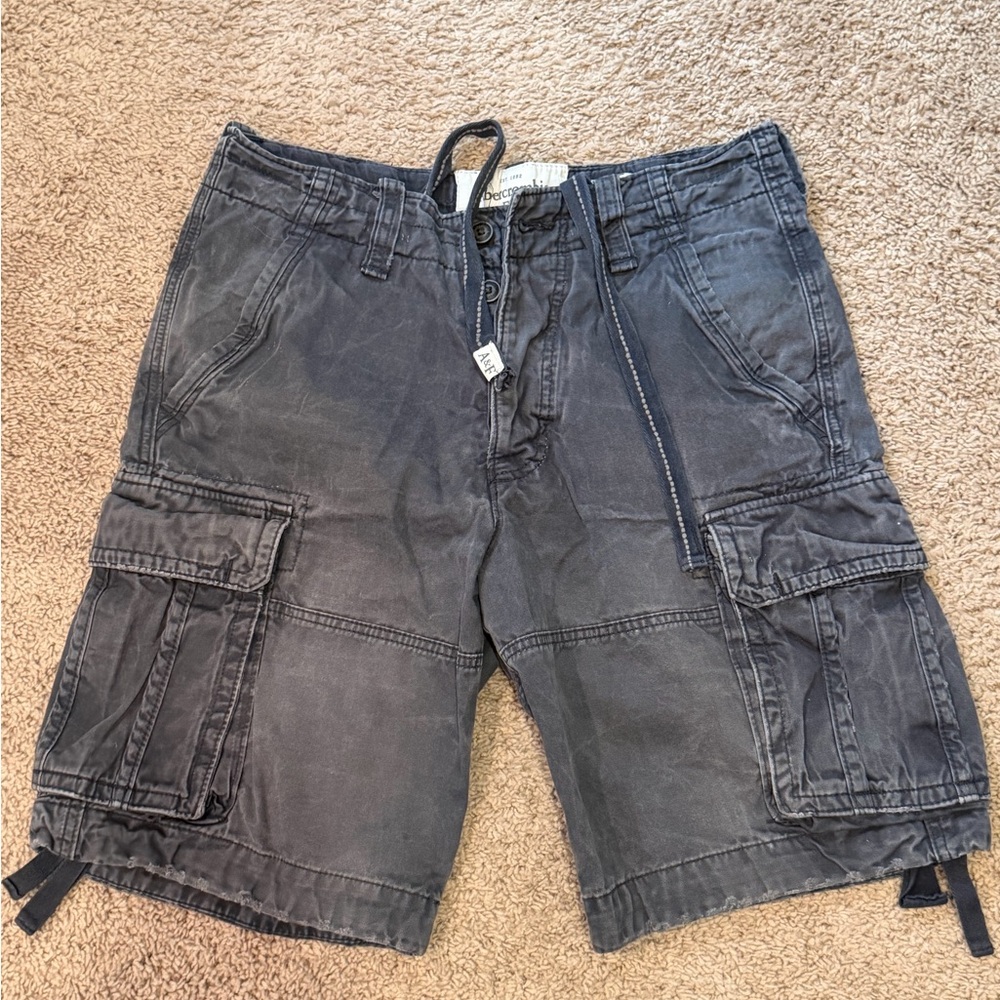 Abercrombie & Fitch Men’s Washed Black Cargo Shorts. Vintage y2k